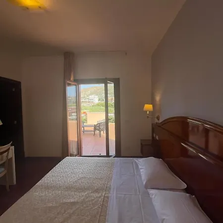 Hotel La Lampara 3*