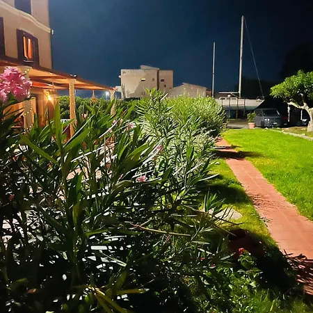 Hotel La Lampara 3*