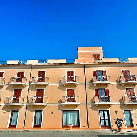 La Lampara 3*